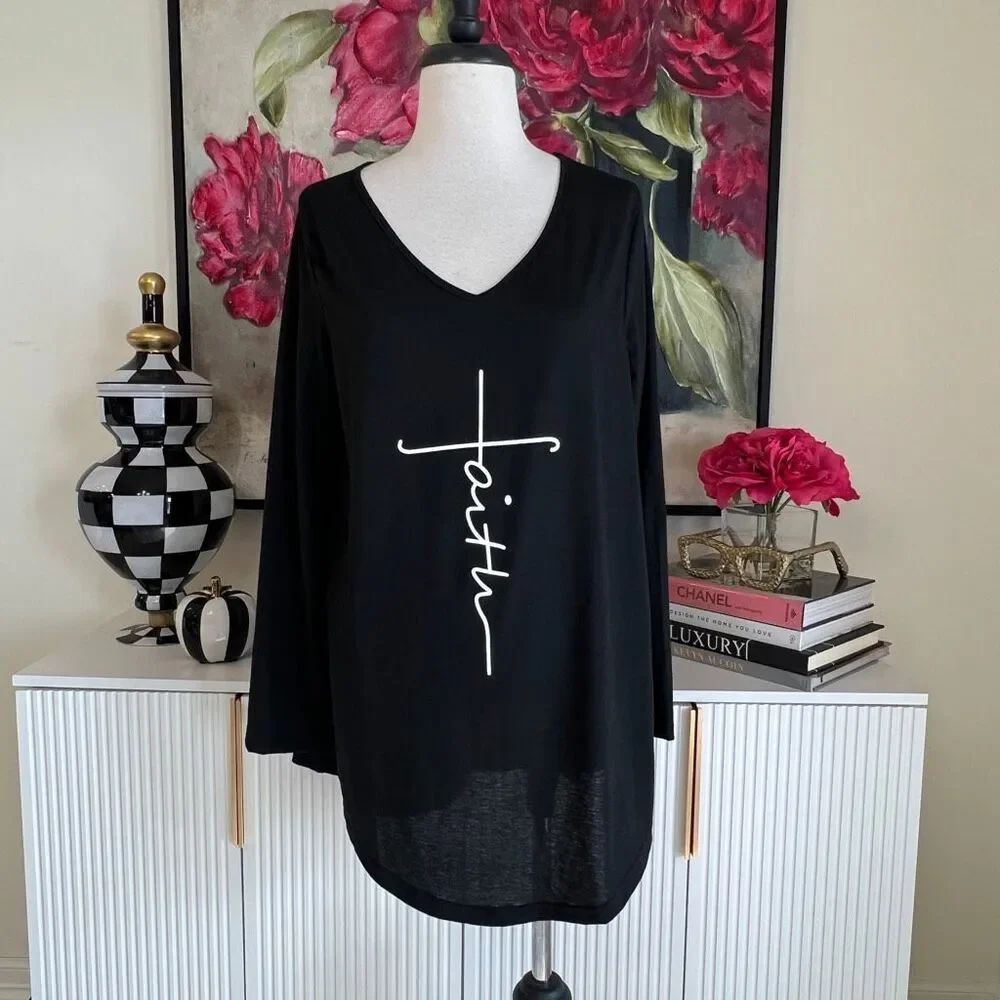 Cozy Women's Long Sleeve Faith Script Cross Graphic T-Shirt Black Size Large NWT